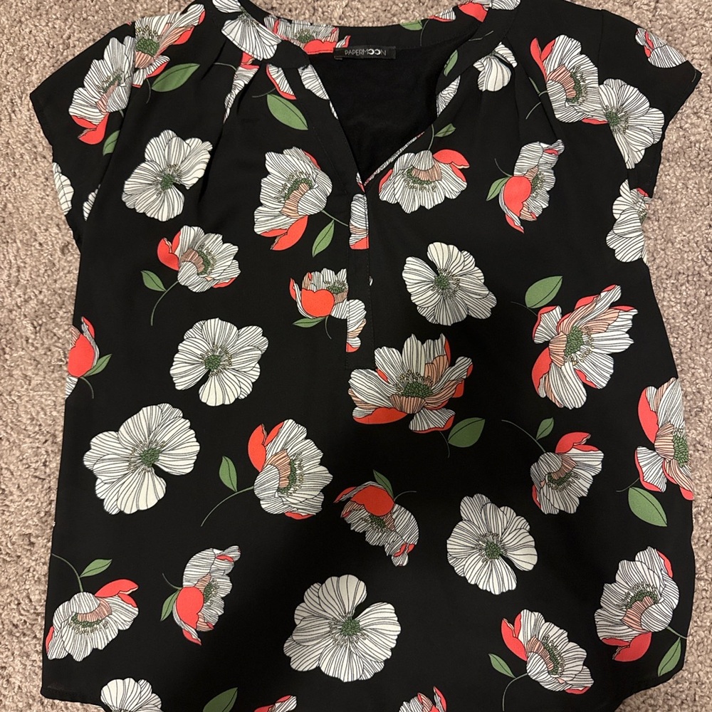 Stitch Fix | Papermoon Mixed Material Floral Top | XS Petite